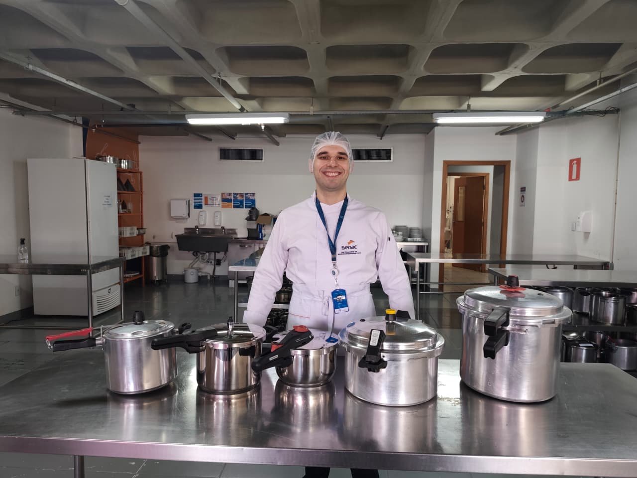 Cuidados para quem quer cozinhar sem medo da pressão